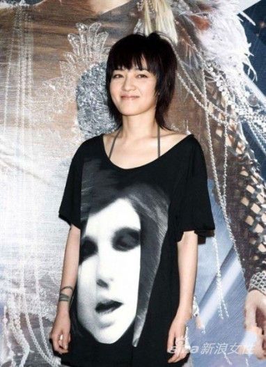 名伶范晓萱 造型百变的小魔女